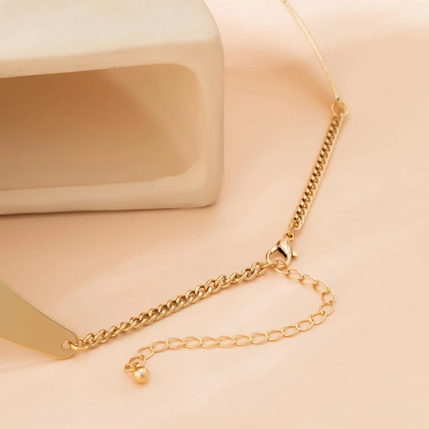 Chunky Gold Necklace Statement Necklace for Women Dainty Gold Choker Necklaces Exaggerated Ethnic Big Statement Jewelry