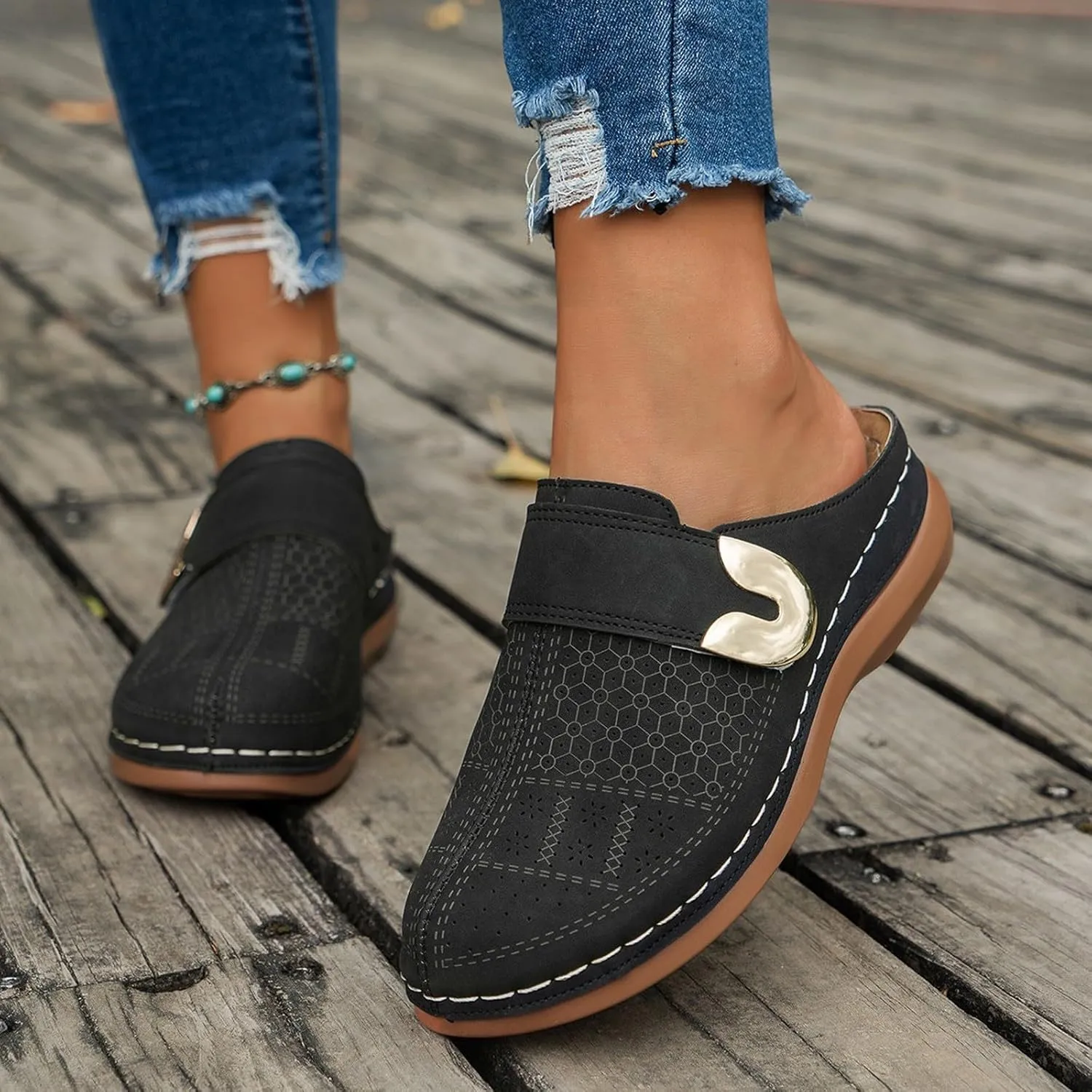 Clogs for Womens Mules Shoes: Comfortable Closed Toe Clog Arch Support Walking Wedge Shoes Backless Low Wedge Sandals Dressy Summer Slip-On Flats Business Work Sandals