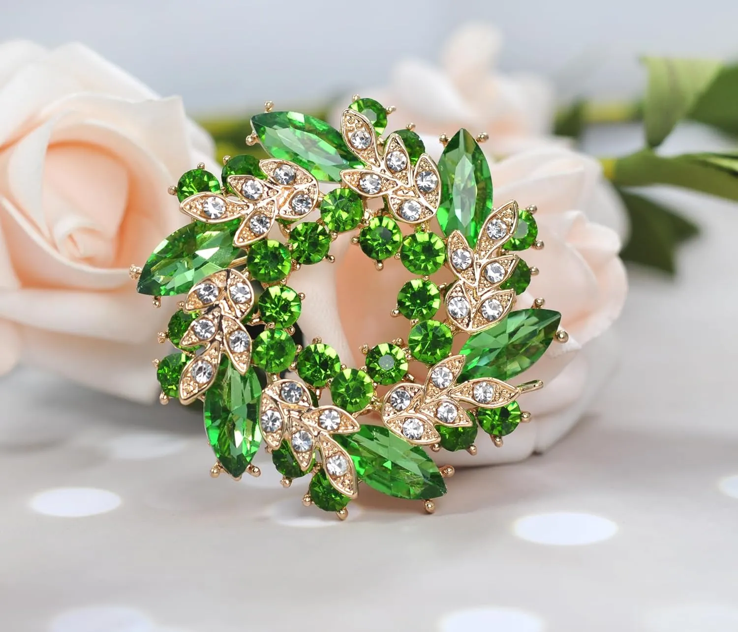 Gyn&Joy Leaf Floral Wreath Brooch Pin