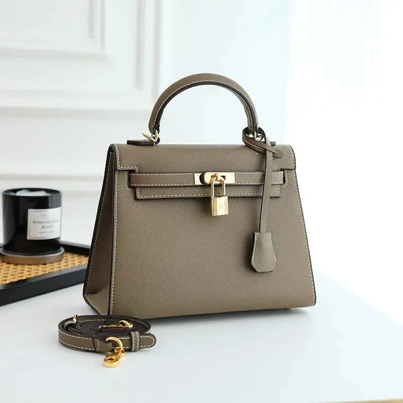 London  Iconic Handbag