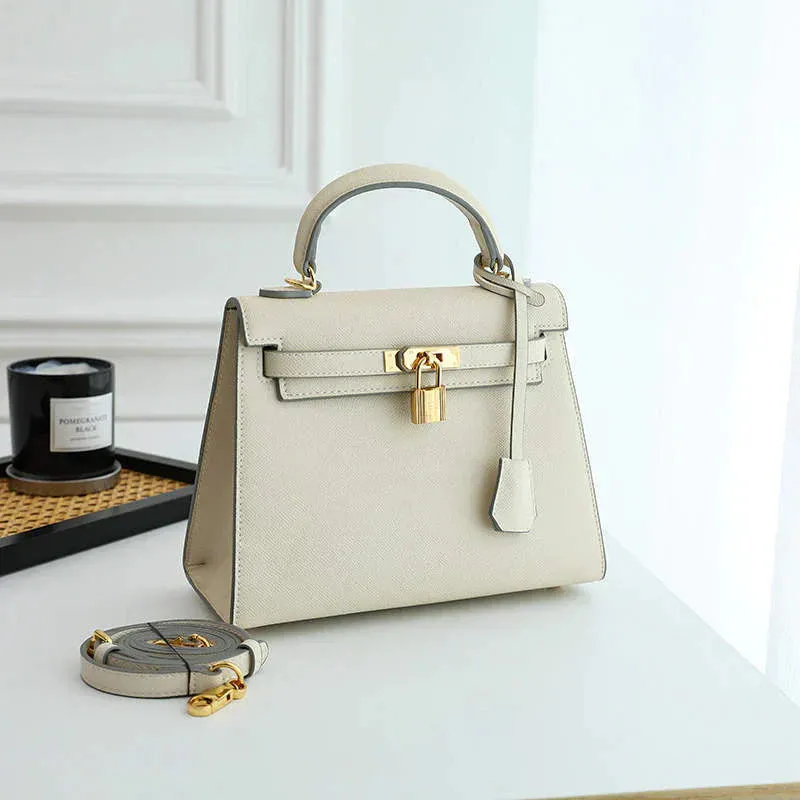 London  Iconic Handbag