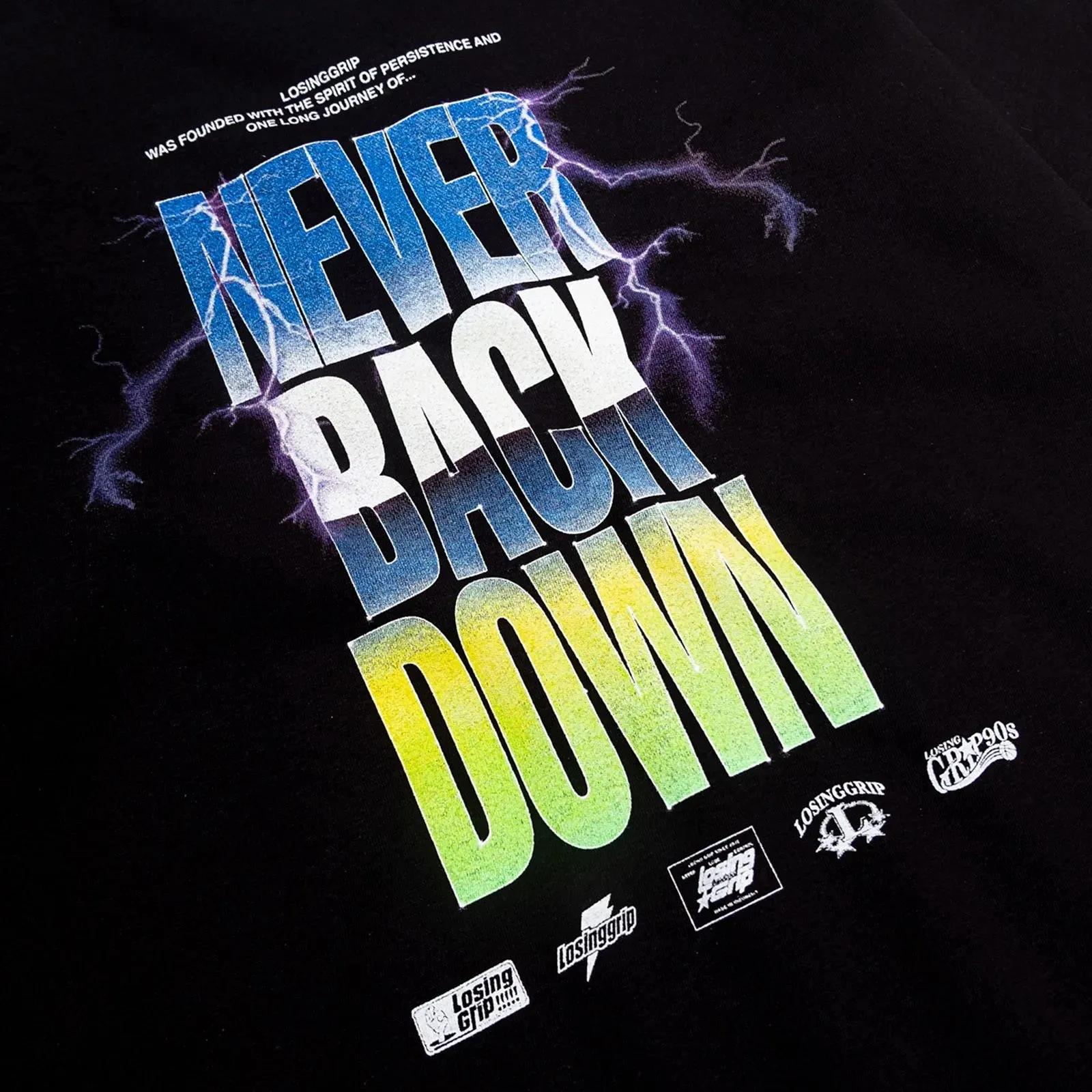 LOSINGGRIP X ISSER NEVER BACK DOWN BLACK OVERSIZED TSHIRT