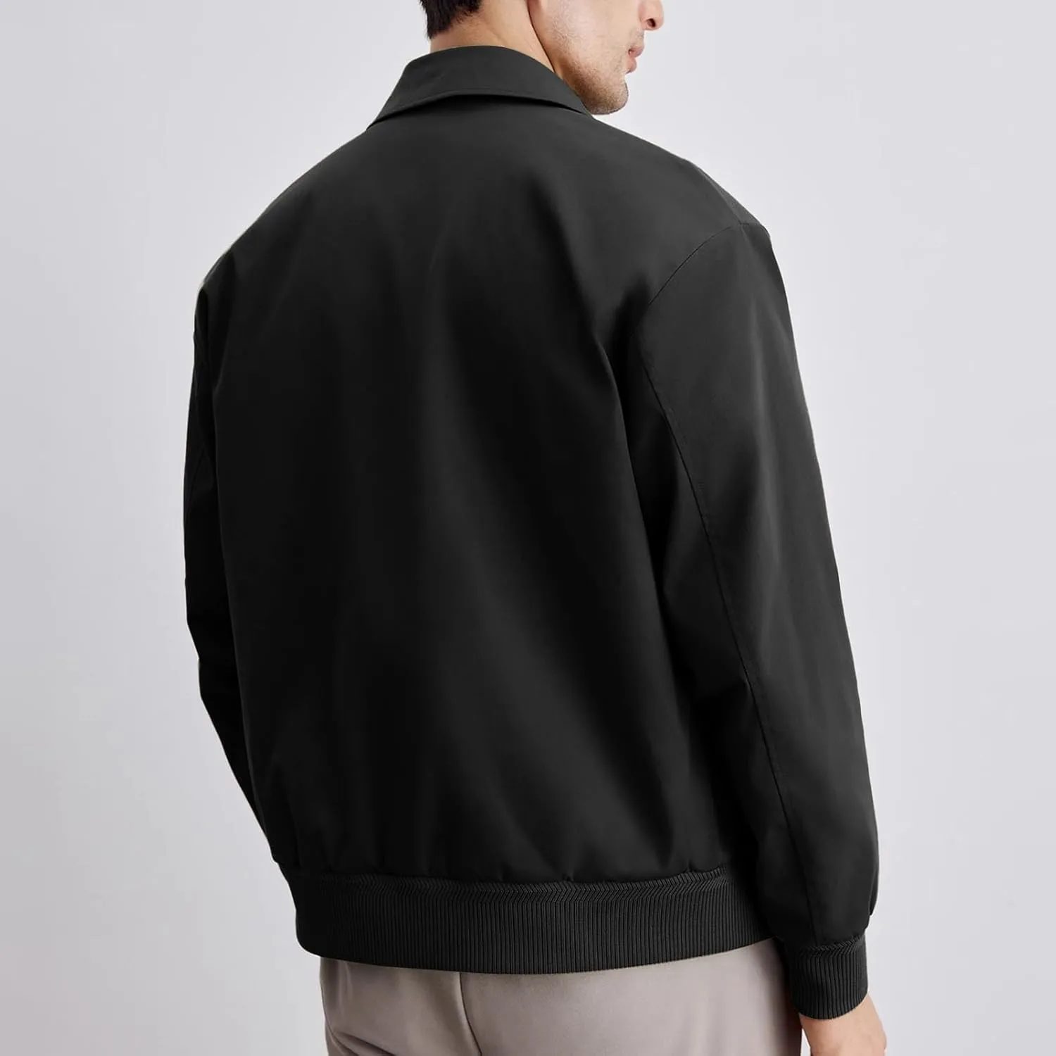 Men's Lightweight Jacket Fashion Solid Color Lapel Zipper Windbreaker Long Sleeve Casual Golf Jacket with Pockets