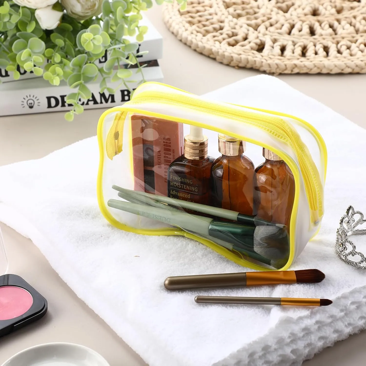 Weewooday 12 Pieces Clear Makeup Bags Cosmetic Storage Bags PVC Zipper Pouches Travel Waterproof Makeup Plastic Case for Women Organizing Toiletries Traveling Bathroom